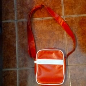 Crossbody bag red and white